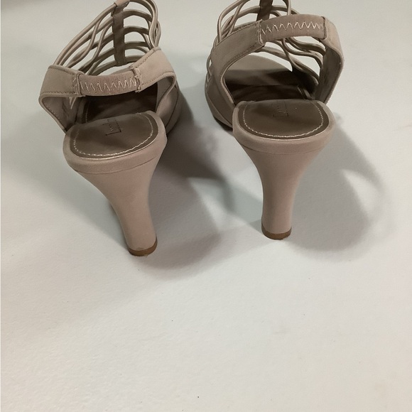 Luca Ferri peep toe sling back heeled sandals - Picture 5 of 10
